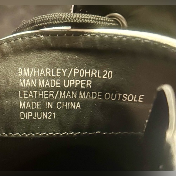 Women’s Boots - Picture 6 of 8